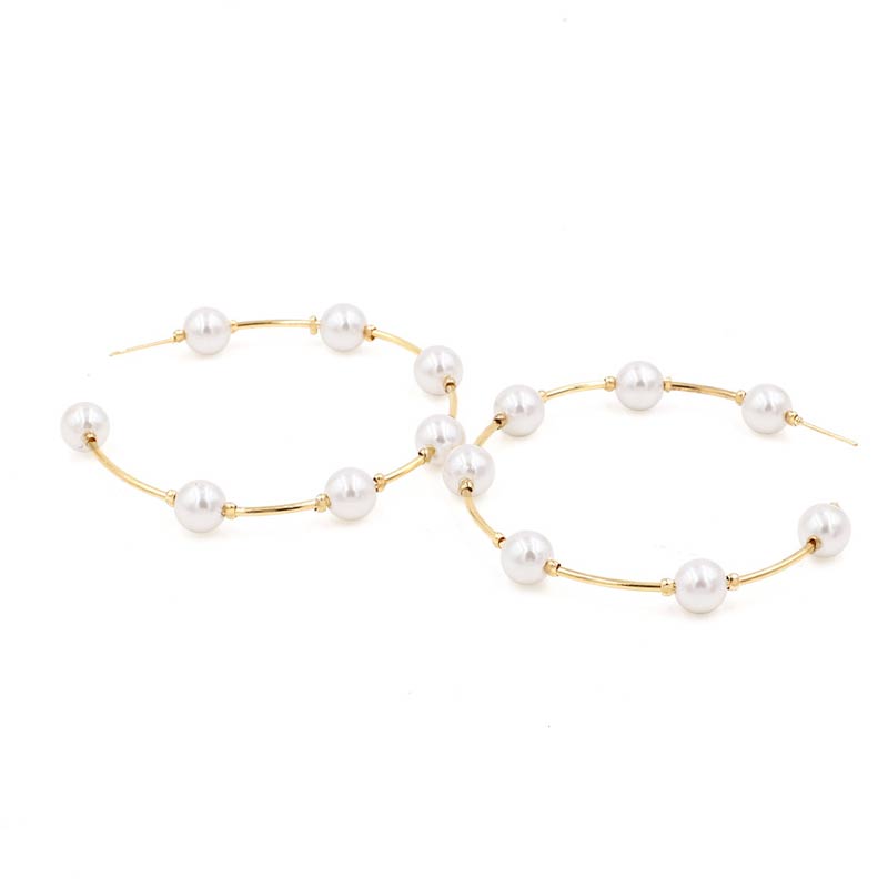 Circle Pattern Beaded Decoration Earrings