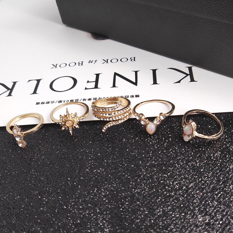 17PCS Beaded Studded Rings Set