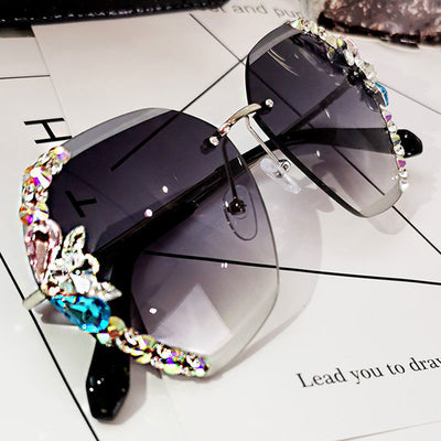 Gradient Color Studded Rimless Sunglasses