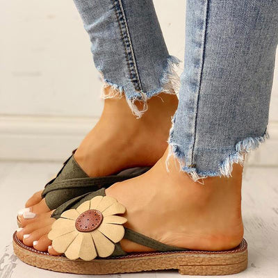 Toe Post Flower Design Flat Sandals - Shop Shiningbabe - Womens Fashion Online Shopping Offering Huge Discounts on Shoes - Heels, Sandals, Boots, Slippers; Clothing - Tops, Dresses, Jumpsuits, and More.