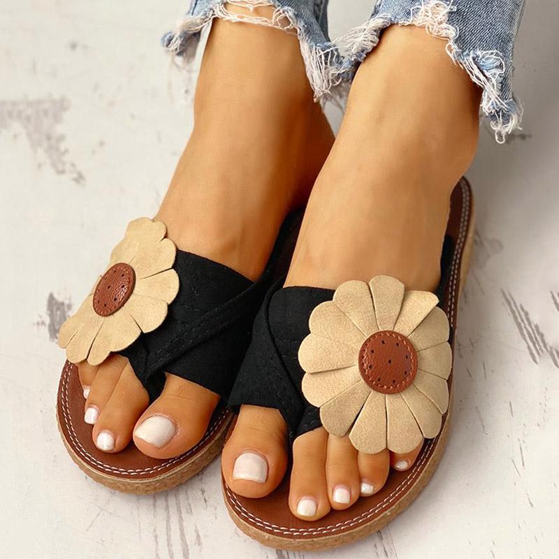 Toe Post Flower Design Flat Sandals - Shop Shiningbabe - Womens Fashion Online Shopping Offering Huge Discounts on Shoes - Heels, Sandals, Boots, Slippers; Clothing - Tops, Dresses, Jumpsuits, and More.