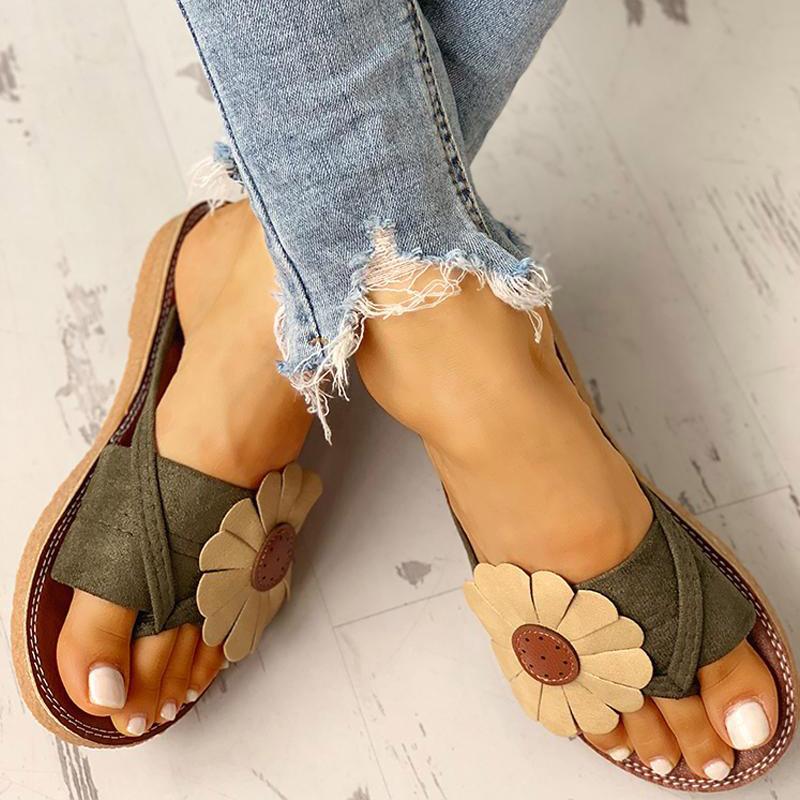 Toe Post Flower Design Flat Sandals - Shop Shiningbabe - Womens Fashion Online Shopping Offering Huge Discounts on Shoes - Heels, Sandals, Boots, Slippers; Clothing - Tops, Dresses, Jumpsuits, and More.