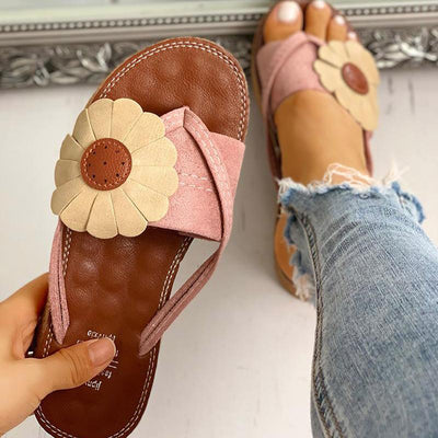 Toe Post Flower Design Flat Sandals - Shop Shiningbabe - Womens Fashion Online Shopping Offering Huge Discounts on Shoes - Heels, Sandals, Boots, Slippers; Clothing - Tops, Dresses, Jumpsuits, and More.