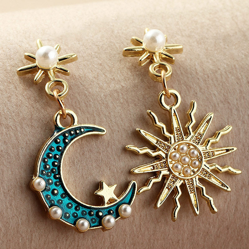 Sun Moon Pattern Beaded Drop Earring