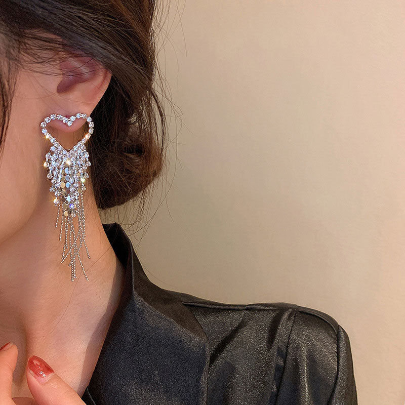 Rhinestone Heart Pattern Tassel Design Earrings