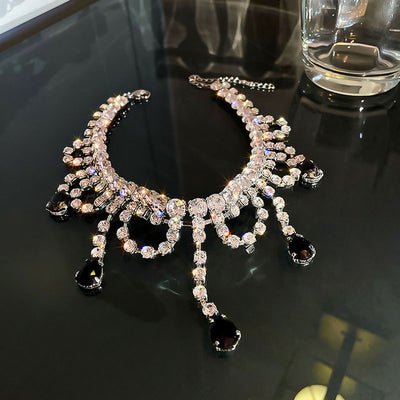 Rhinestone Tassel Design Necklace