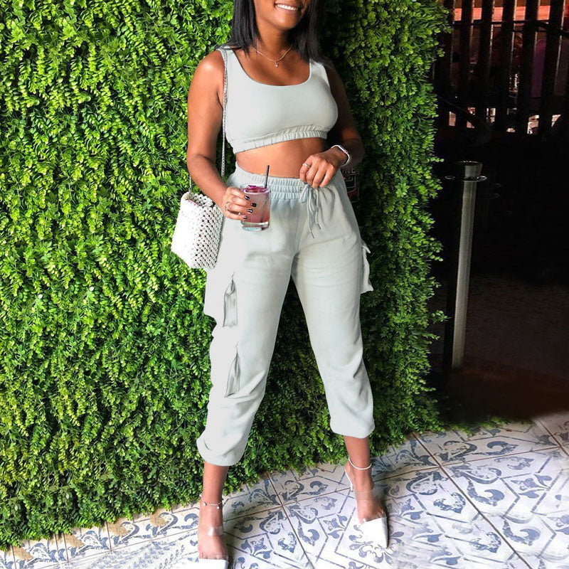 Solid Sleeveless Crop Top & Pocket Design Yoga Sport Set