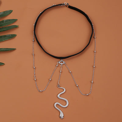 Snake Shaped Elastic Body Chain